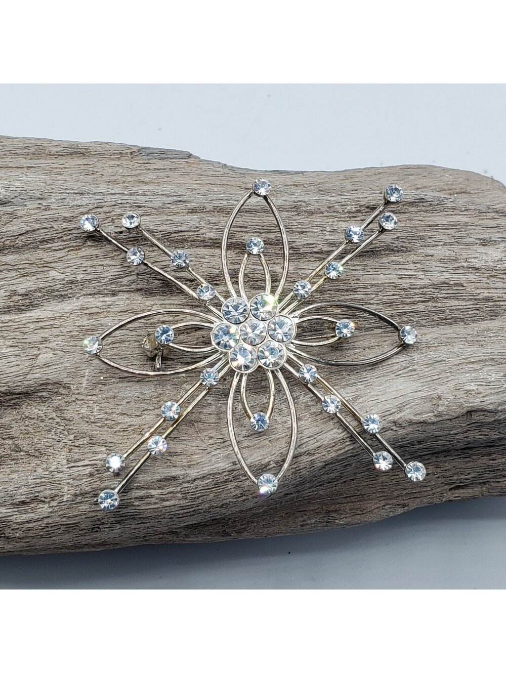 Delicate Snowflake Brooch Clear Rhinestones Flower Silver Tone Metal 3"